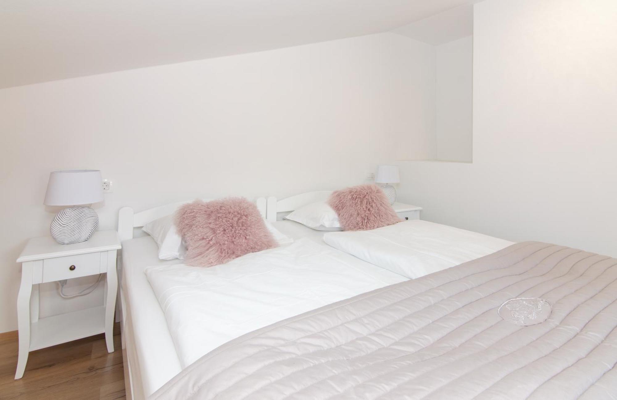 Apartments Elleon Piran By Locap Group Exteriör bild